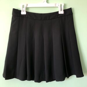 Aritzia Sunday Best Black Olive Pleated Mini Skirt